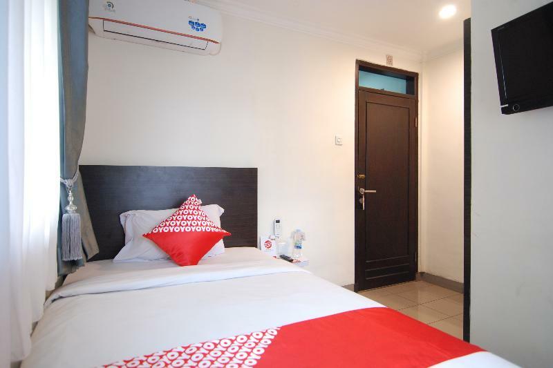 Oyo 202 Kuwera Inn باندونج المظهر الخارجي الصورة